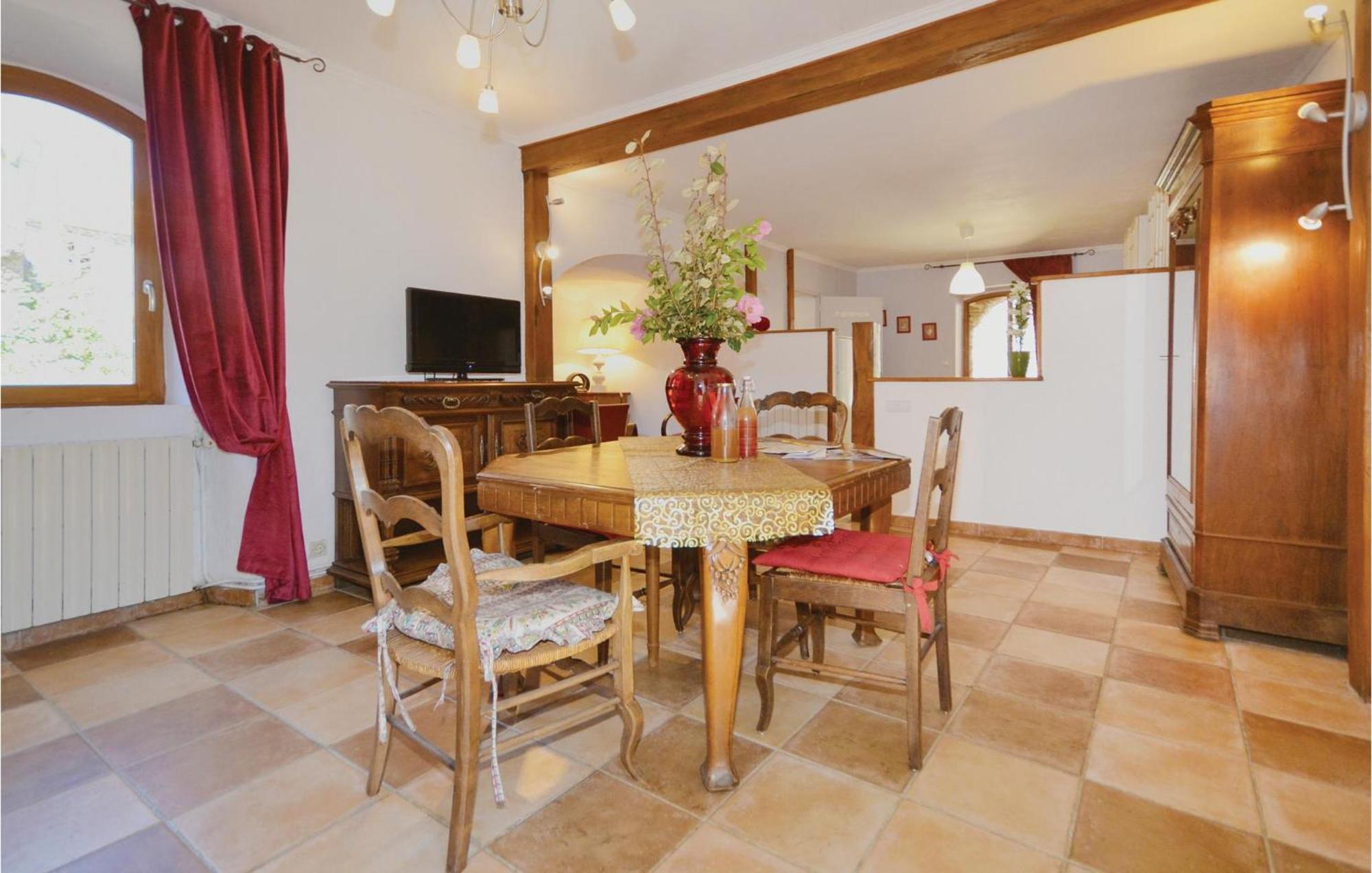 2 Bedroom Nice Apartment In Les Salles-Du-Gardon Soustelle Kültér fotó